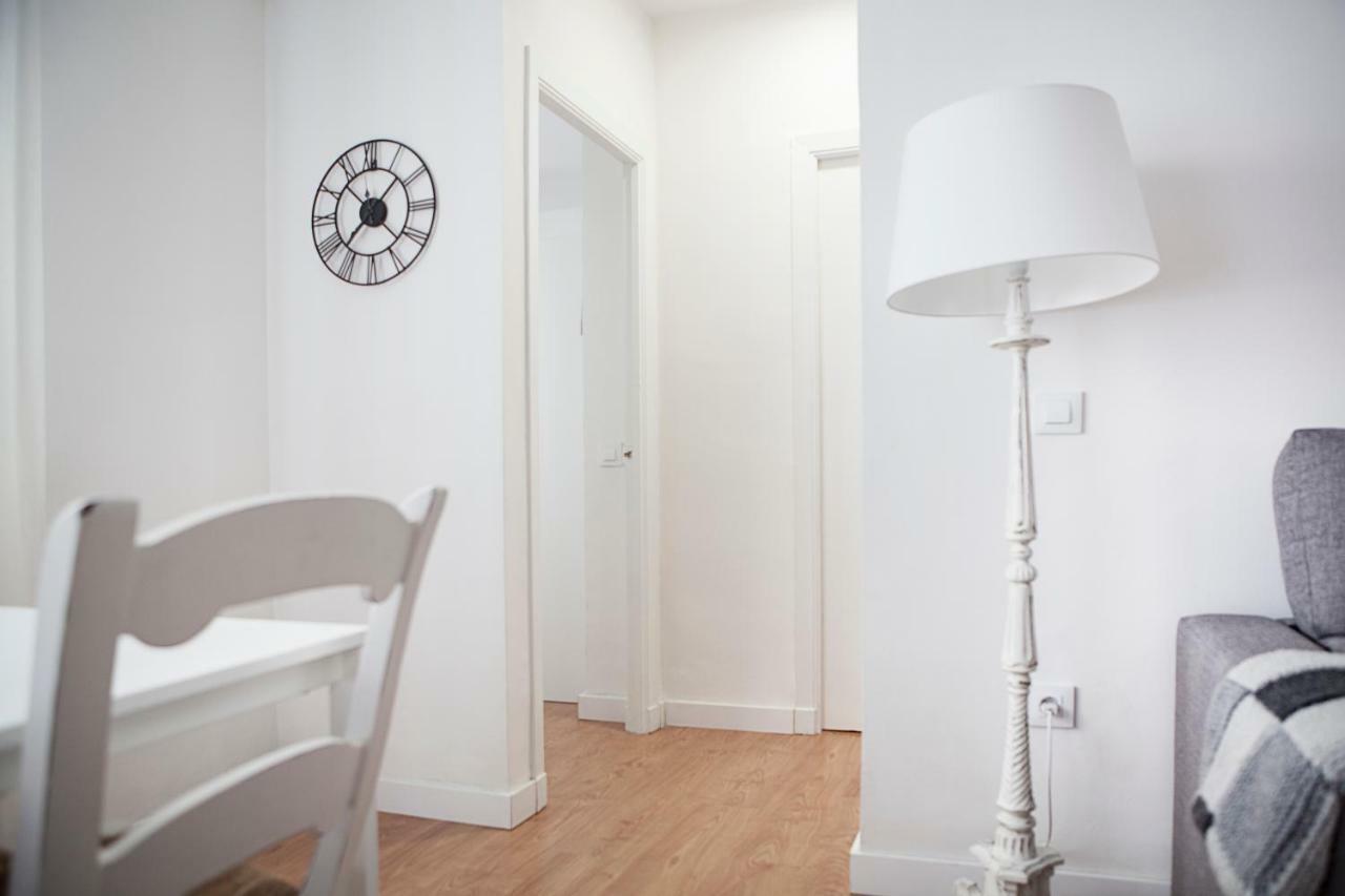Apartamento Mendoza Sevilha Exterior foto