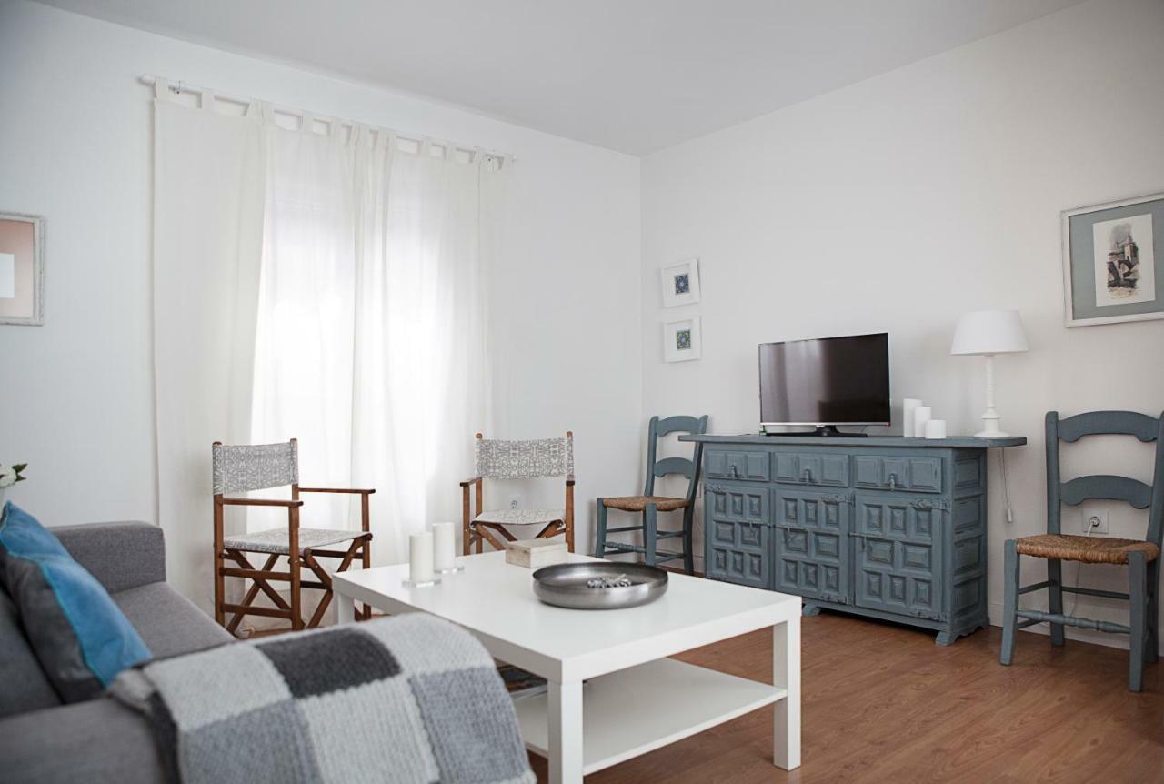 Apartamento Mendoza Sevilha Exterior foto